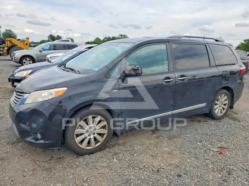 2017 Toyota SIENNA фото