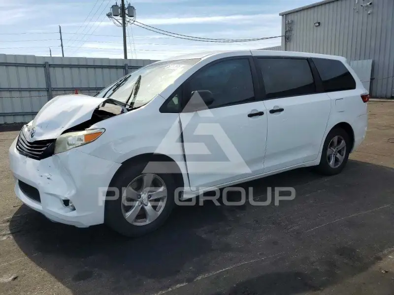 2017 Toyota SIENNA фото