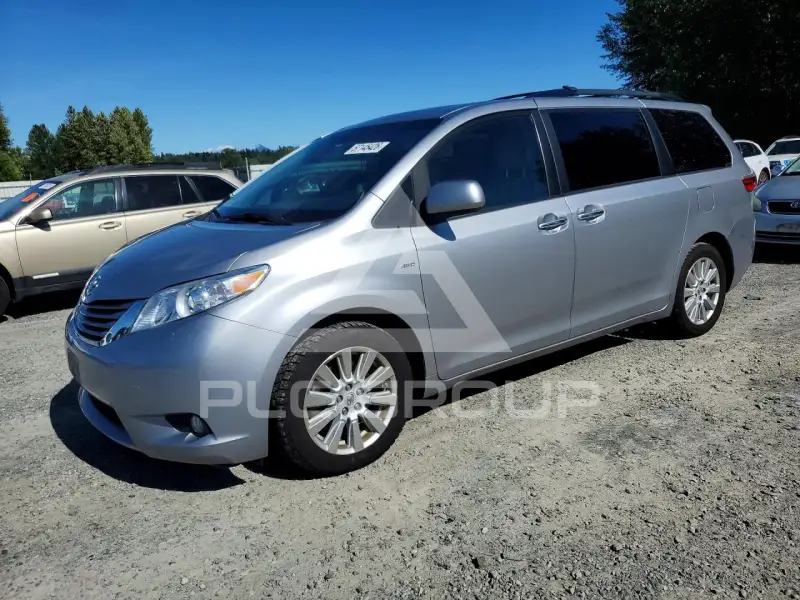 2017 Toyota SIENNA фото