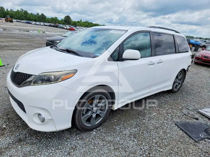 2017 Toyota SIENNA фото