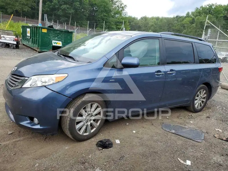 2017 Toyota SIENNA фото