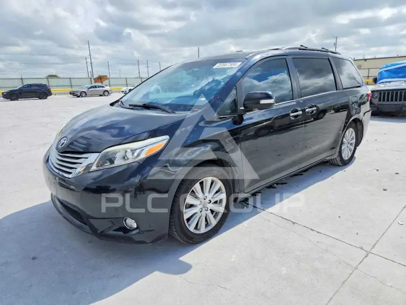 2017 Toyota SIENNA photo