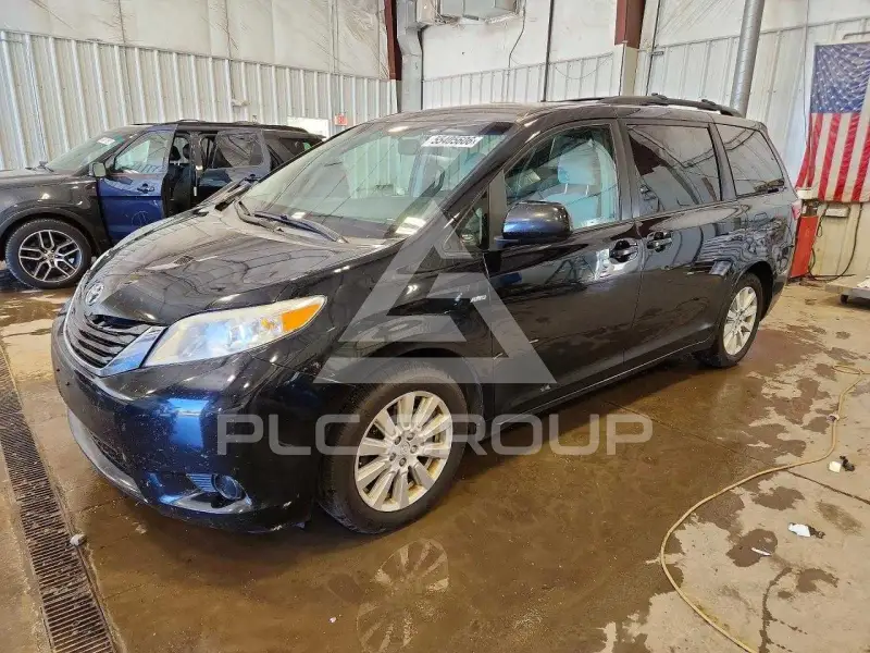 2017 Toyota SIENNA фото