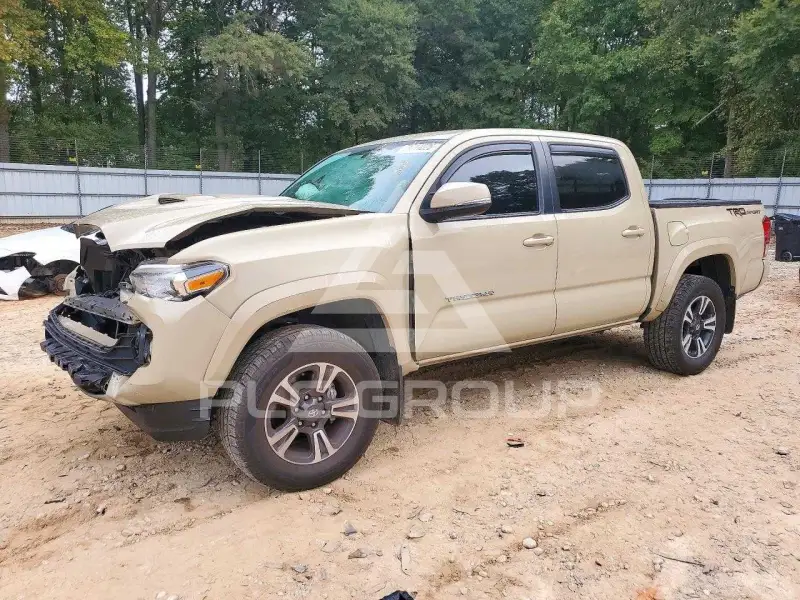 2017 Toyota TACOMA photo