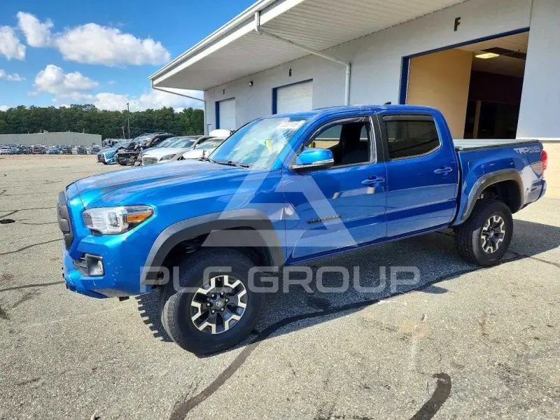 2017 Toyota TACOMA фото