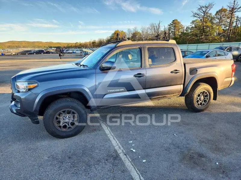 2017 Toyota TACOMA фото