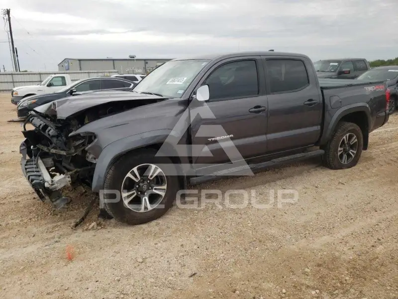 2017 Toyota TACOMA photo