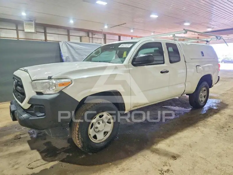 2017 Toyota TACOMA photo