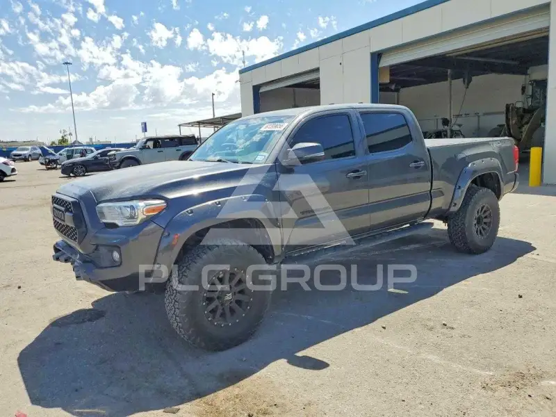 2017 Toyota TACOMA фото