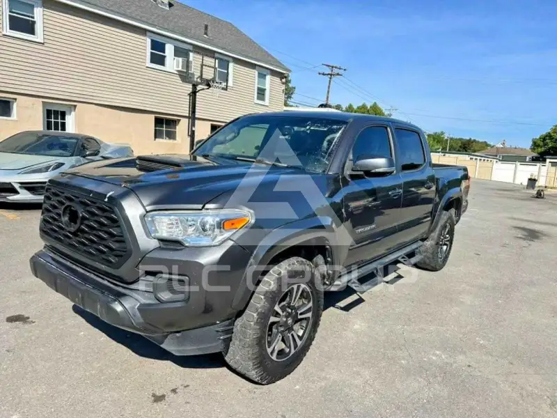 2017 Toyota TACOMA photo