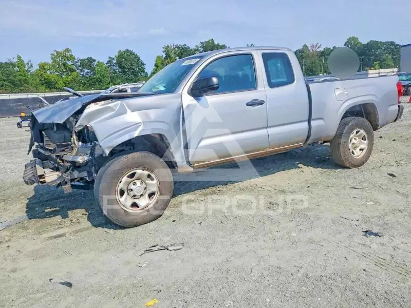 2017 Toyota TACOMA photo