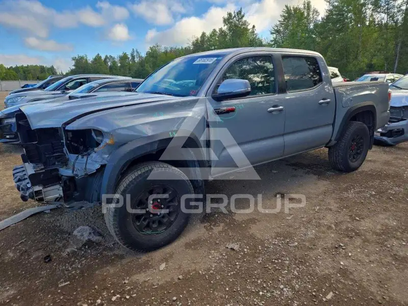 2017 Toyota TACOMA photo