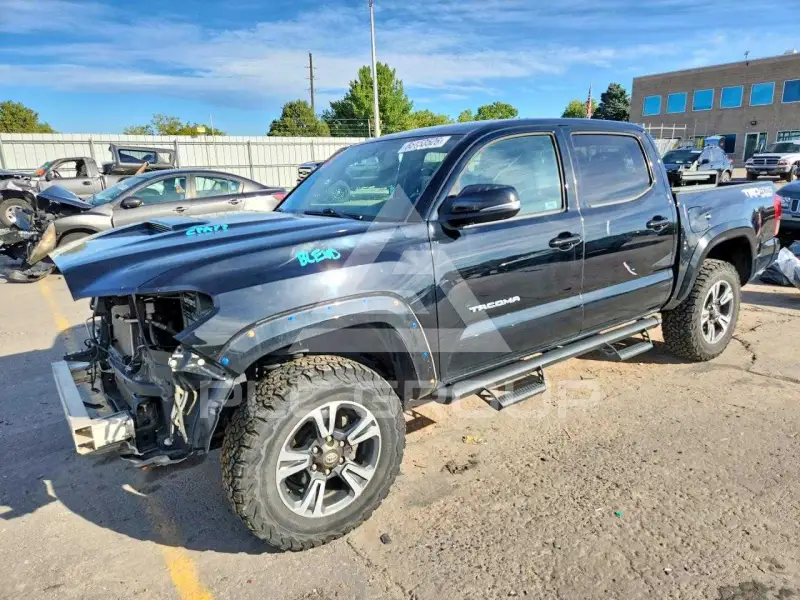 2017 Toyota TACOMA photo