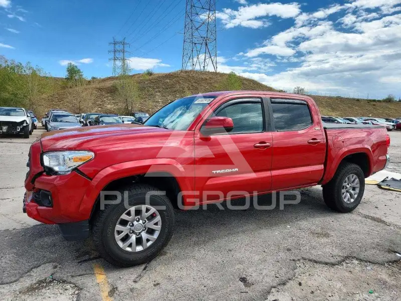 2017 Toyota TACOMA photo