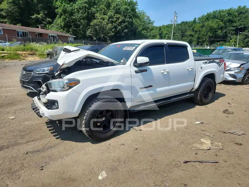 2017 Toyota TACOMA фото