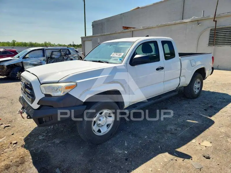 2017 Toyota TACOMA photo
