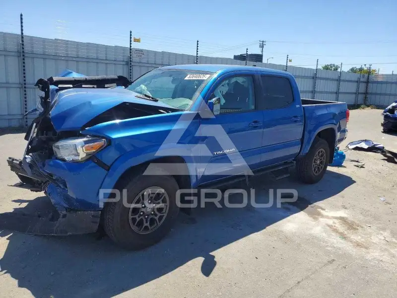 2017 Toyota TACOMA photo