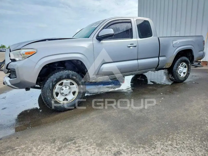 2017 Toyota TACOMA photo