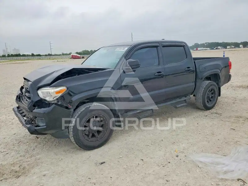 2017 Toyota TACOMA photo