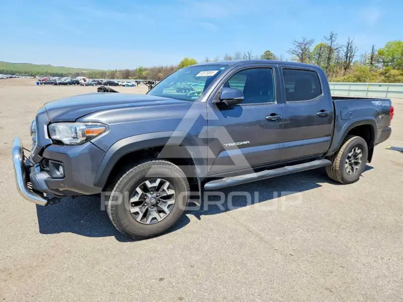 2017 Toyota TACOMA фото