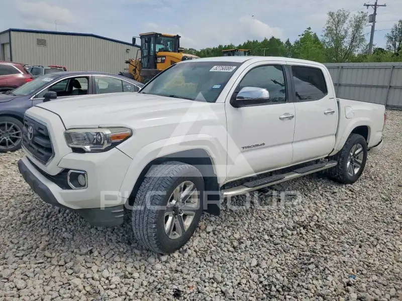 2017 Toyota TACOMA фото