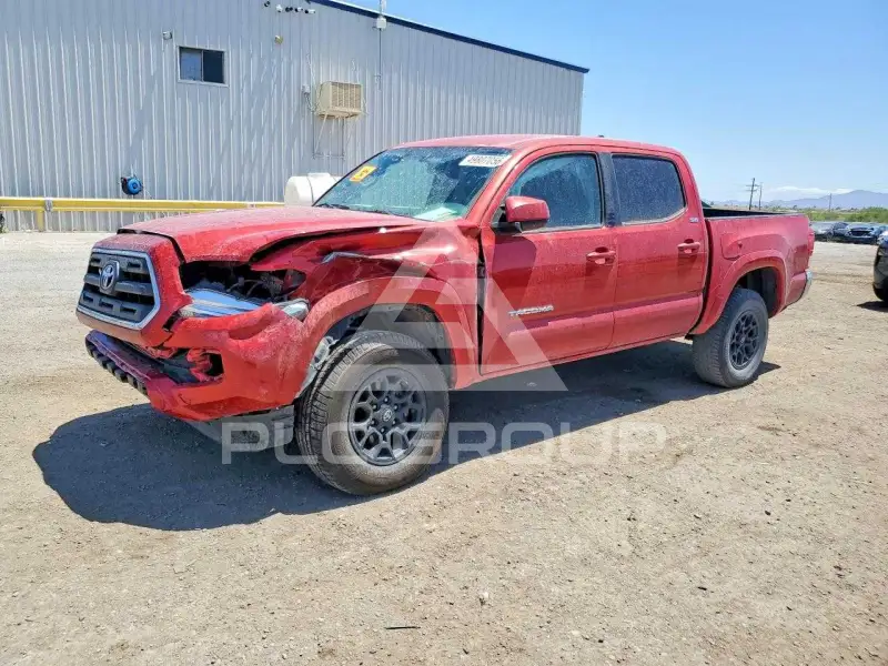 2017 Toyota TACOMA photo