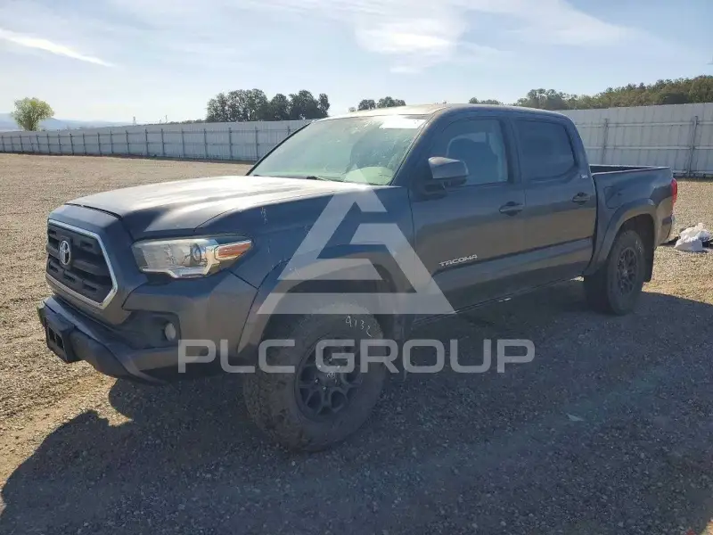 2017 Toyota TACOMA photo