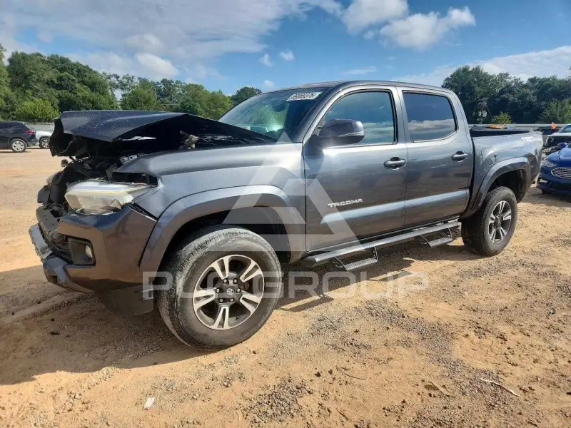 2017 Toyota TACOMA photo