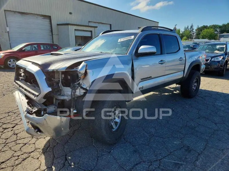 2017 Toyota TACOMA фото