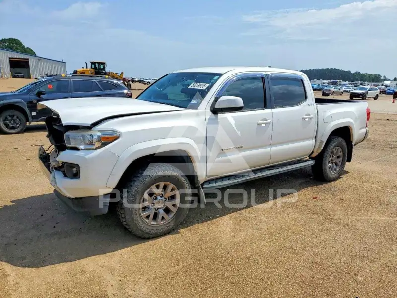 2017 Toyota TACOMA фото