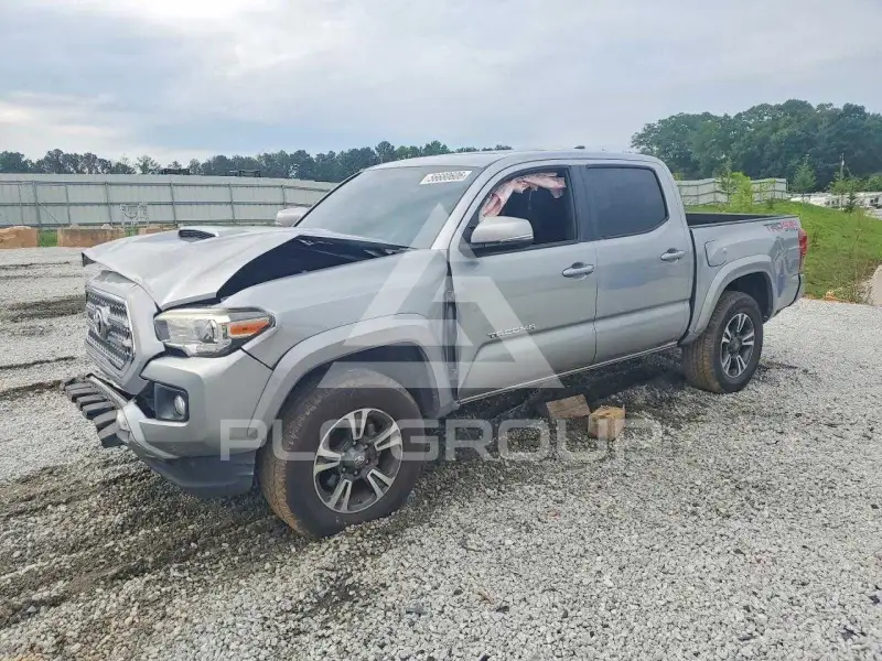 2017 Toyota TACOMA photo