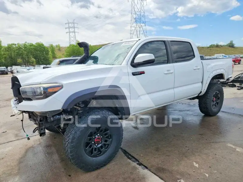 2017 Toyota TACOMA фото