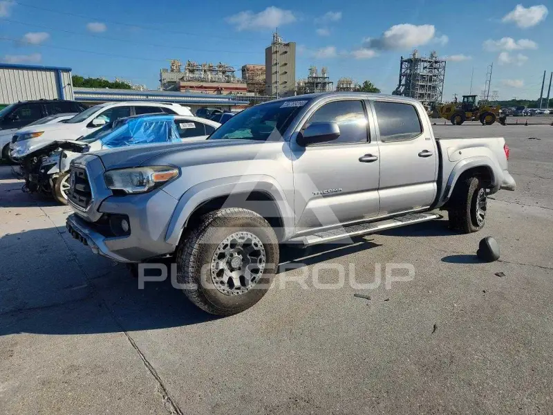 2017 Toyota TACOMA фото