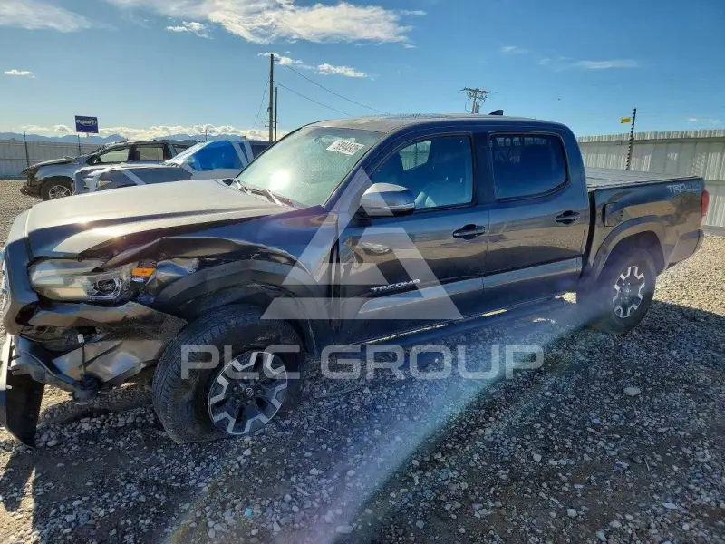 2017 Toyota TACOMA фото
