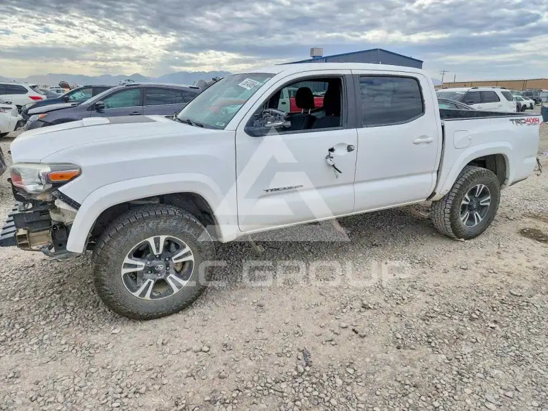 2017 Toyota TACOMA фото