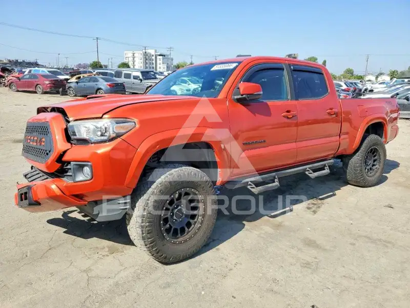 2017 Toyota TACOMA photo