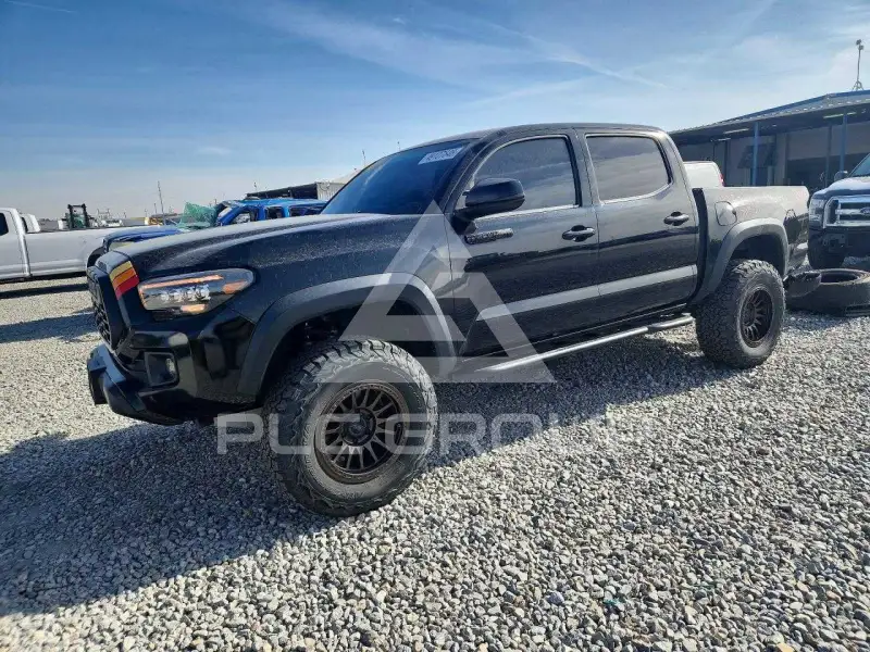 2017 Toyota TACOMA фото