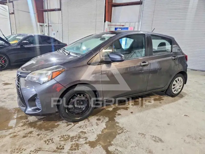 2017 Toyota YARIS фото