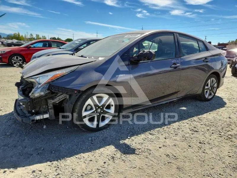 2017 Toyota PRIUS photo