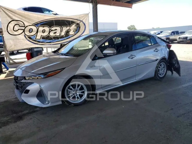 2017 Toyota PRIUS фото