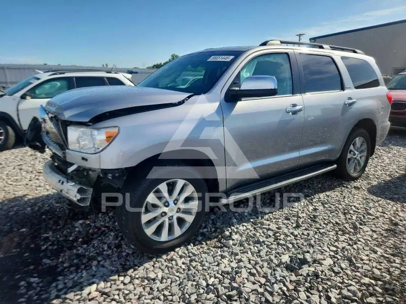 2017 Toyota SEQUOIA фото