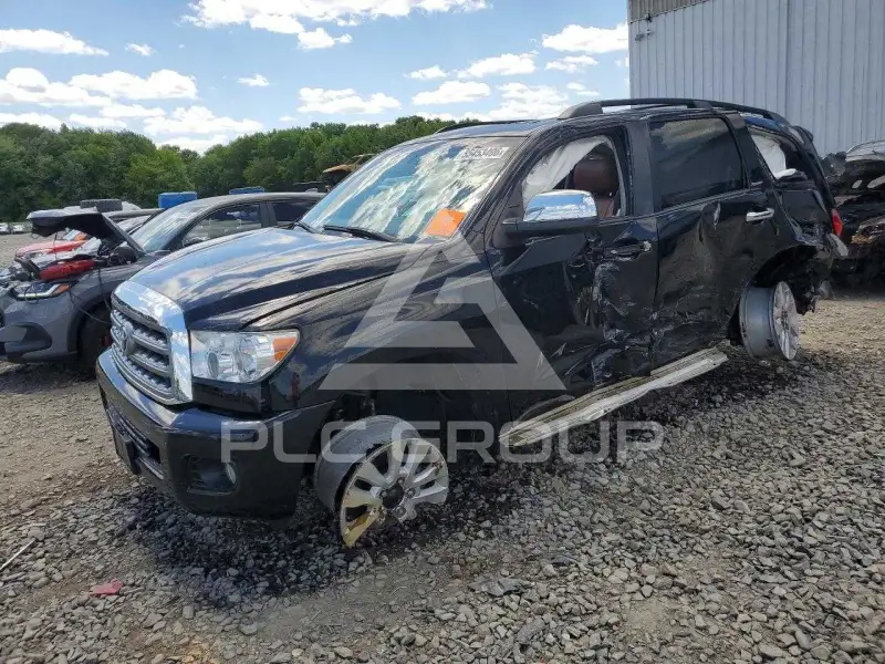 2017 Toyota SEQUOIA фото