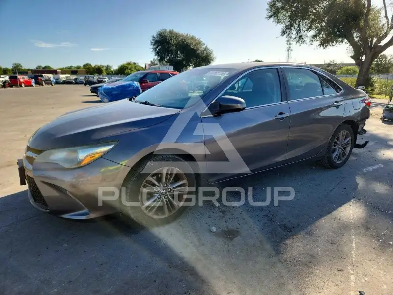2017 Toyota CAMRY фото