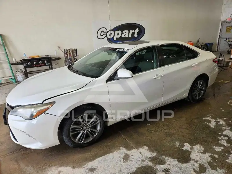 2017 Toyota CAMRY photo