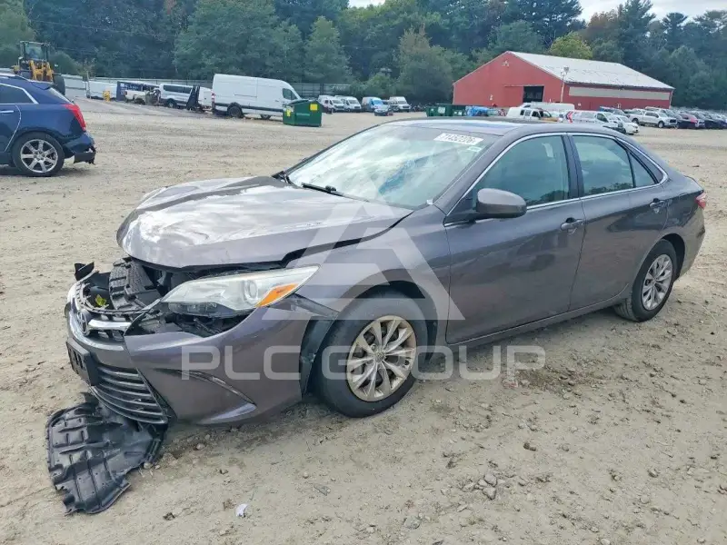 2017 Toyota CAMRY фото