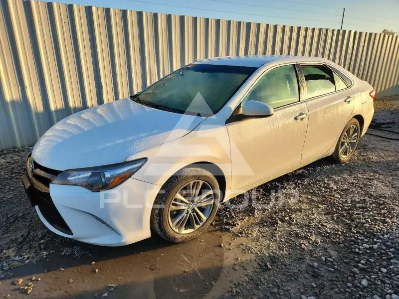2017 Toyota CAMRY фото
