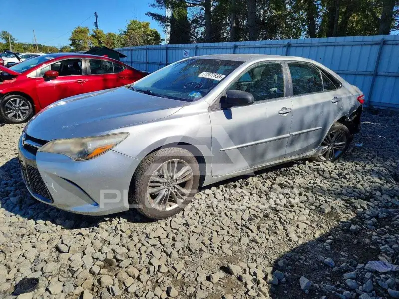 2017 Toyota CAMRY фото