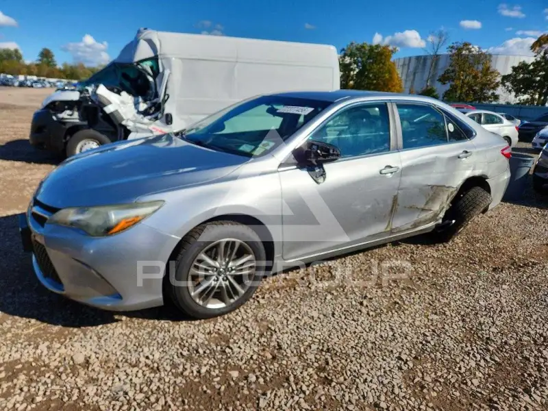 2017 Toyota CAMRY фото