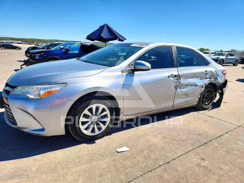 2017 Toyota CAMRY photo