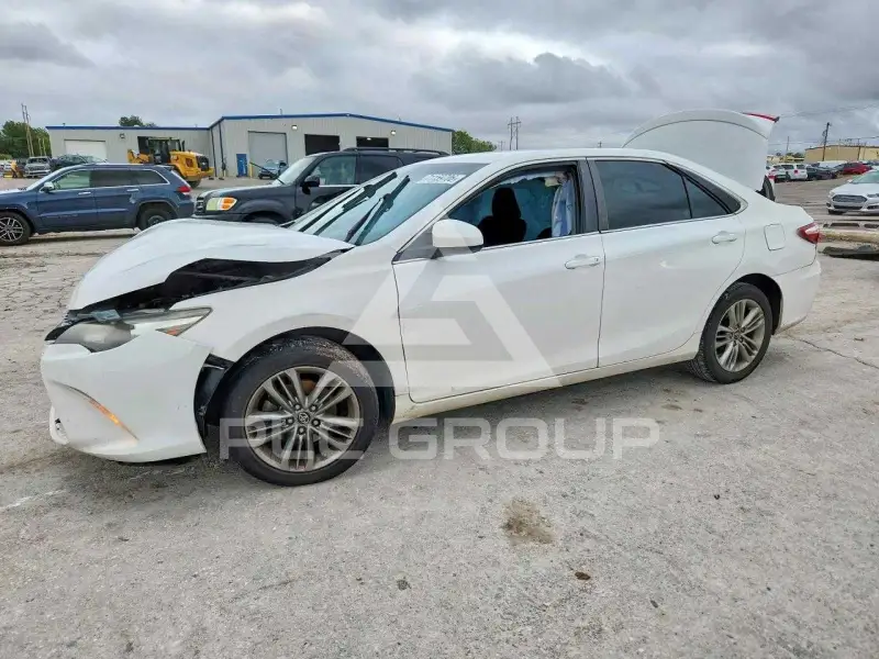 2017 Toyota CAMRY фото